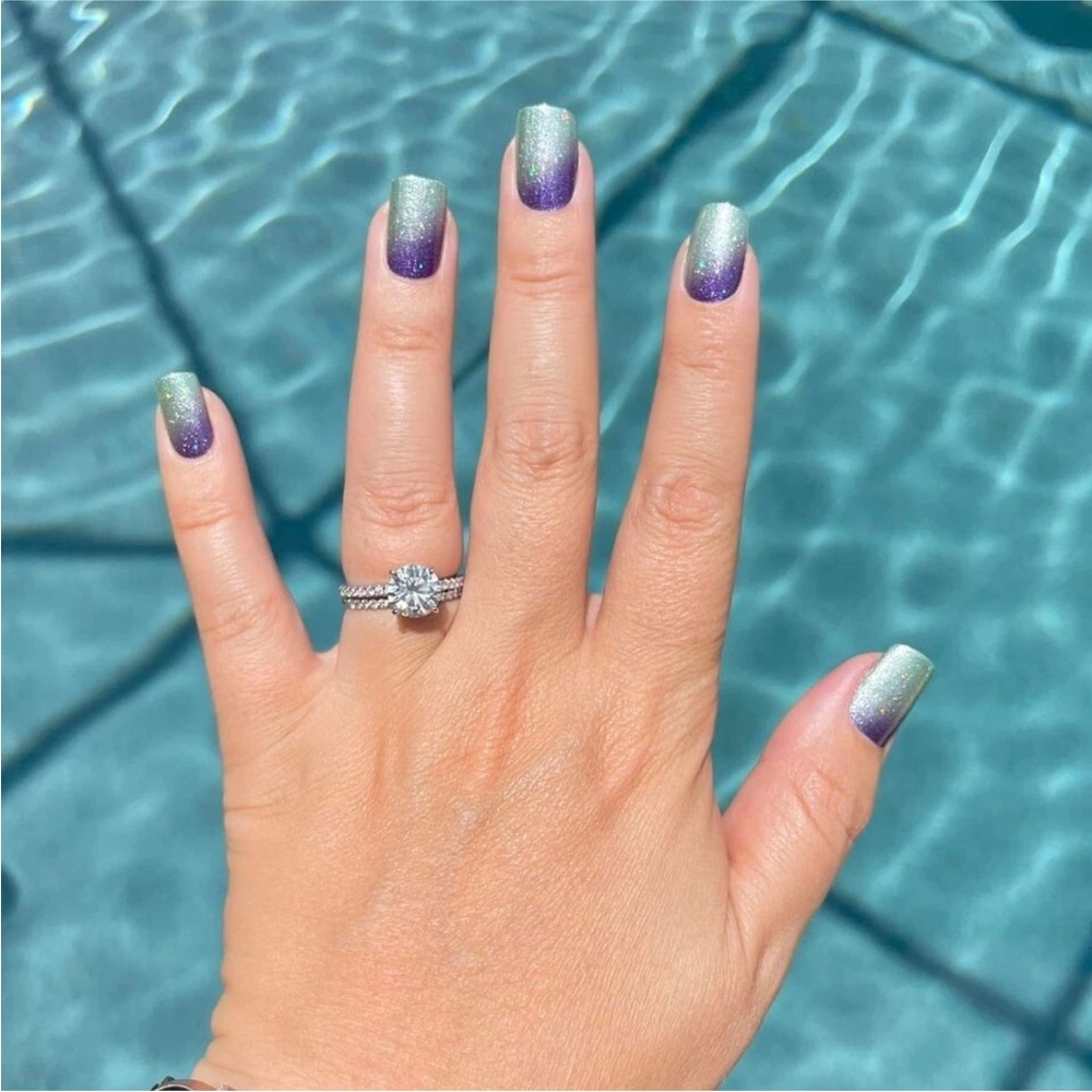 *Retired* Color Street: Mi Little Obsession | Mint Green Purple Gradient Glitter - Picture 7 of 16